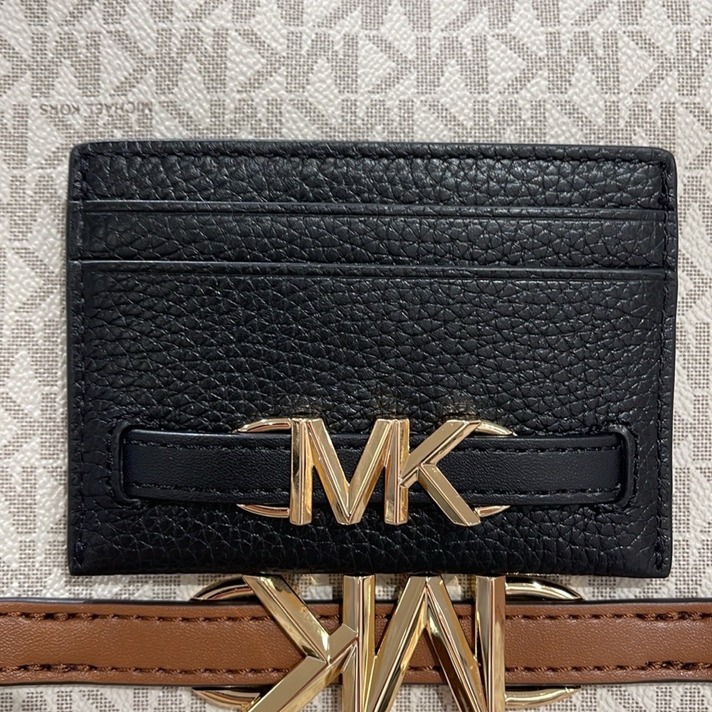 MICHAEL KORS
Reed Large Pebbled Leather Card Holder Case Wallet 
Black 
NWT